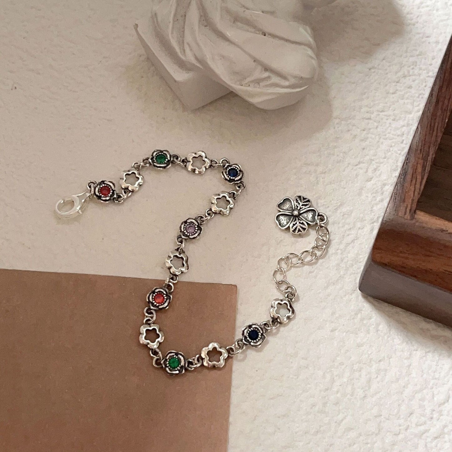 Silver  Light Luxury Niche Design Fresh Sweet Hand Jewelry